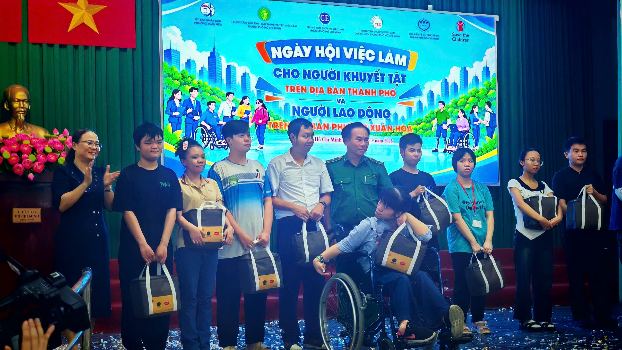Hình Ảnh